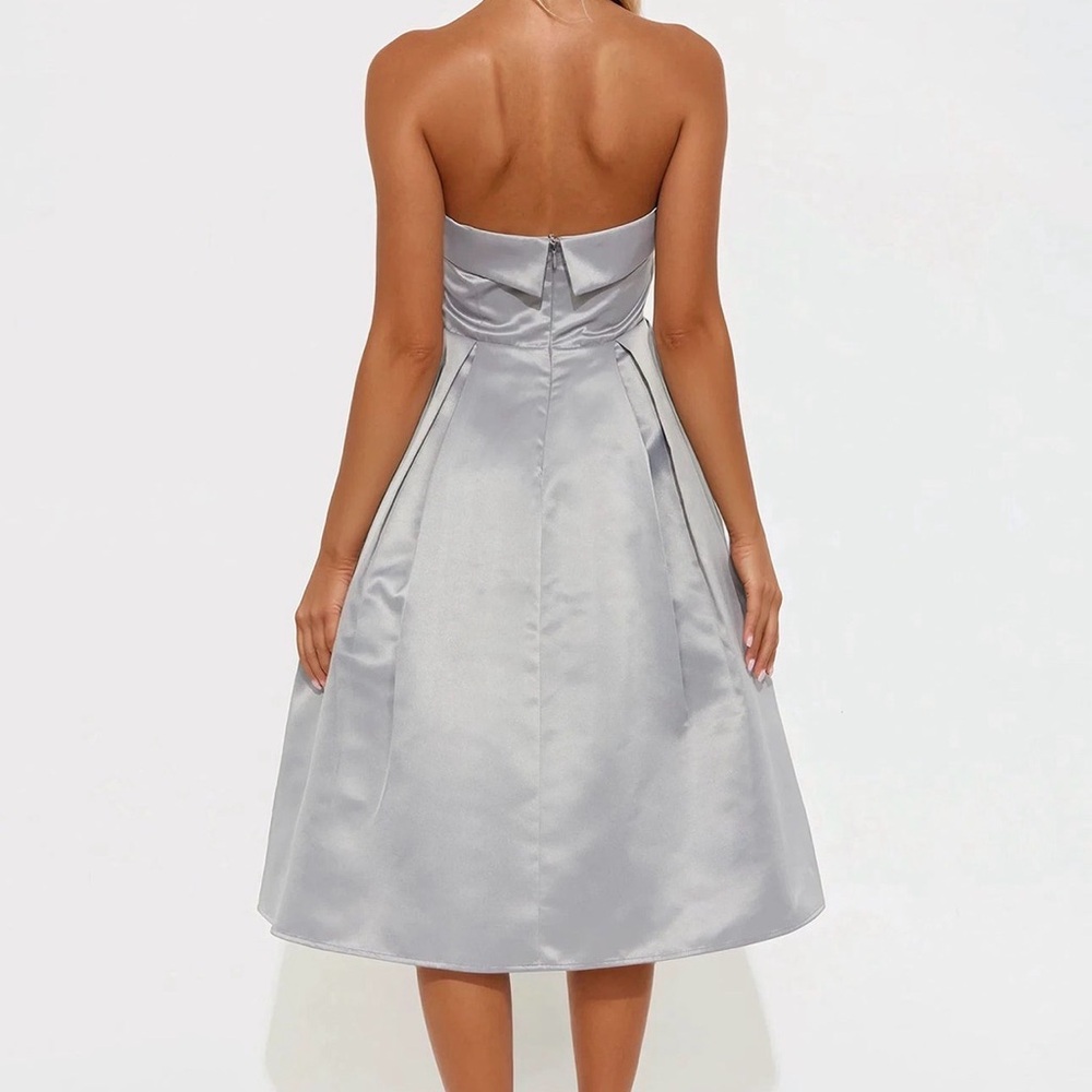 Fashion Nova Strapless Silver A-Line Midi Dress